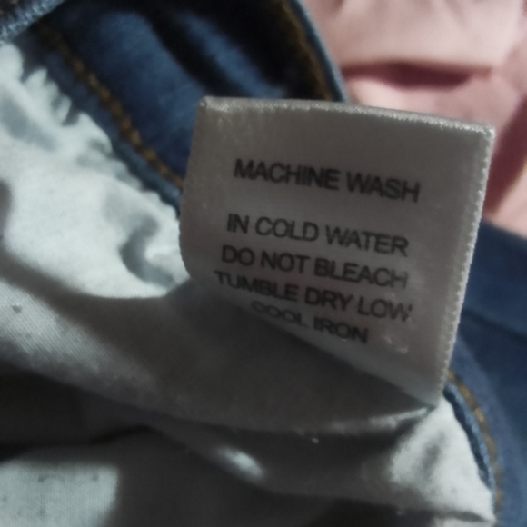 Trendy Distressed Blue Skinny Jeans Judy Blue Los Angeles Size 2XL X 29" Inseam - Picture 9 of 16